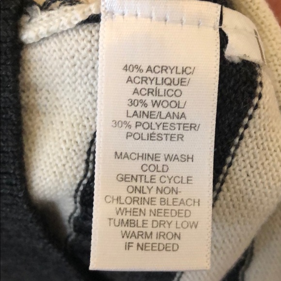 🌸Loft Gray Striped Sweater - Picture 5 of 5